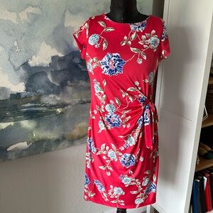 # Shelby & Palmer M Red Floral Fitted Dress